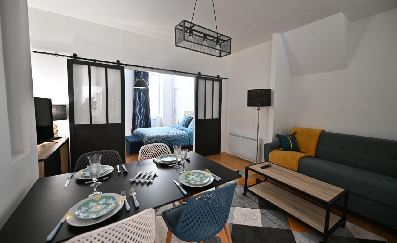 3 Appartements Premium Au Pied De La Cathedrale - Hypercentre Sens Esterno foto