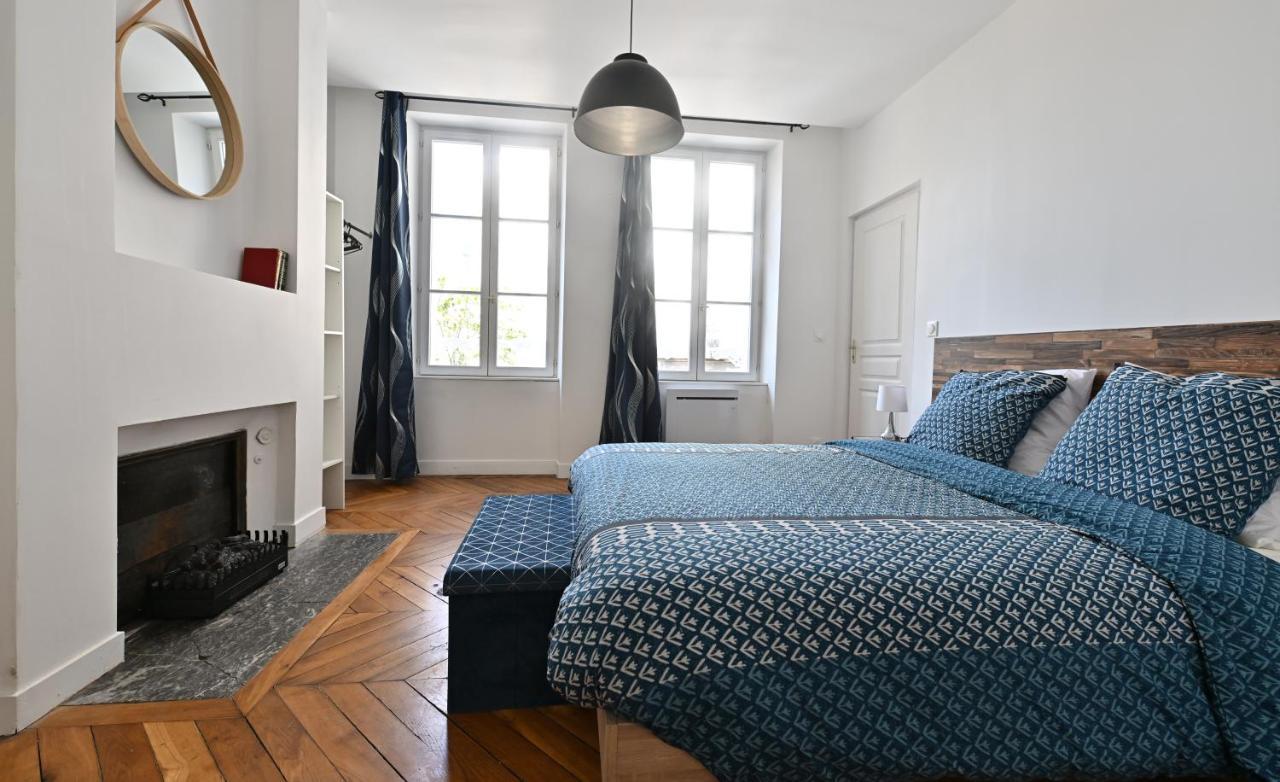 3 Appartements Premium Au Pied De La Cathedrale - Hypercentre Sens Esterno foto