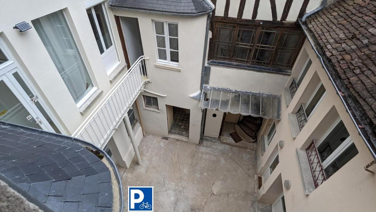 3 Appartements Premium Au Pied De La Cathedrale - Hypercentre Sens Esterno foto