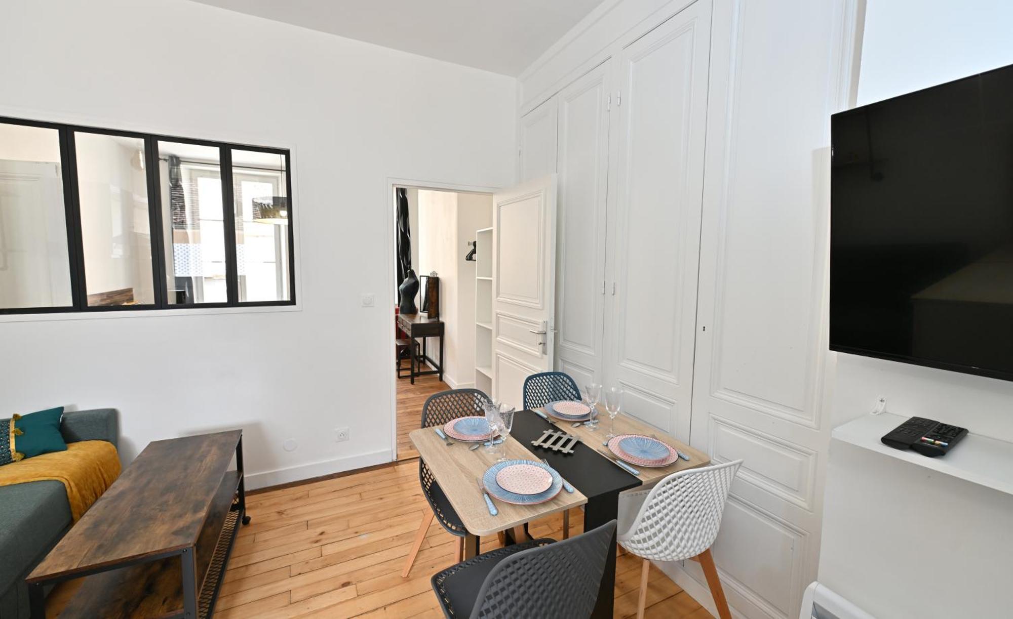 3 Appartements Premium Au Pied De La Cathedrale - Hypercentre Sens Esterno foto
