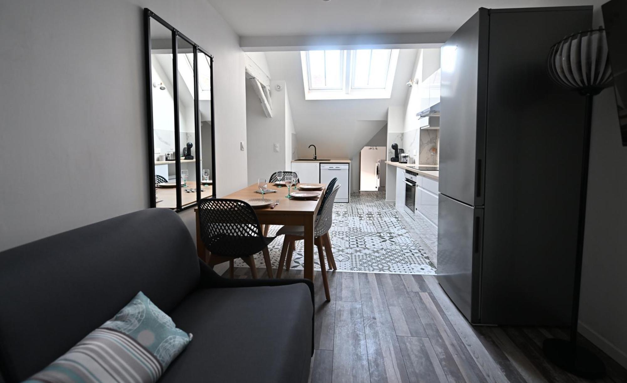 3 Appartements Premium Au Pied De La Cathedrale - Hypercentre Sens Esterno foto