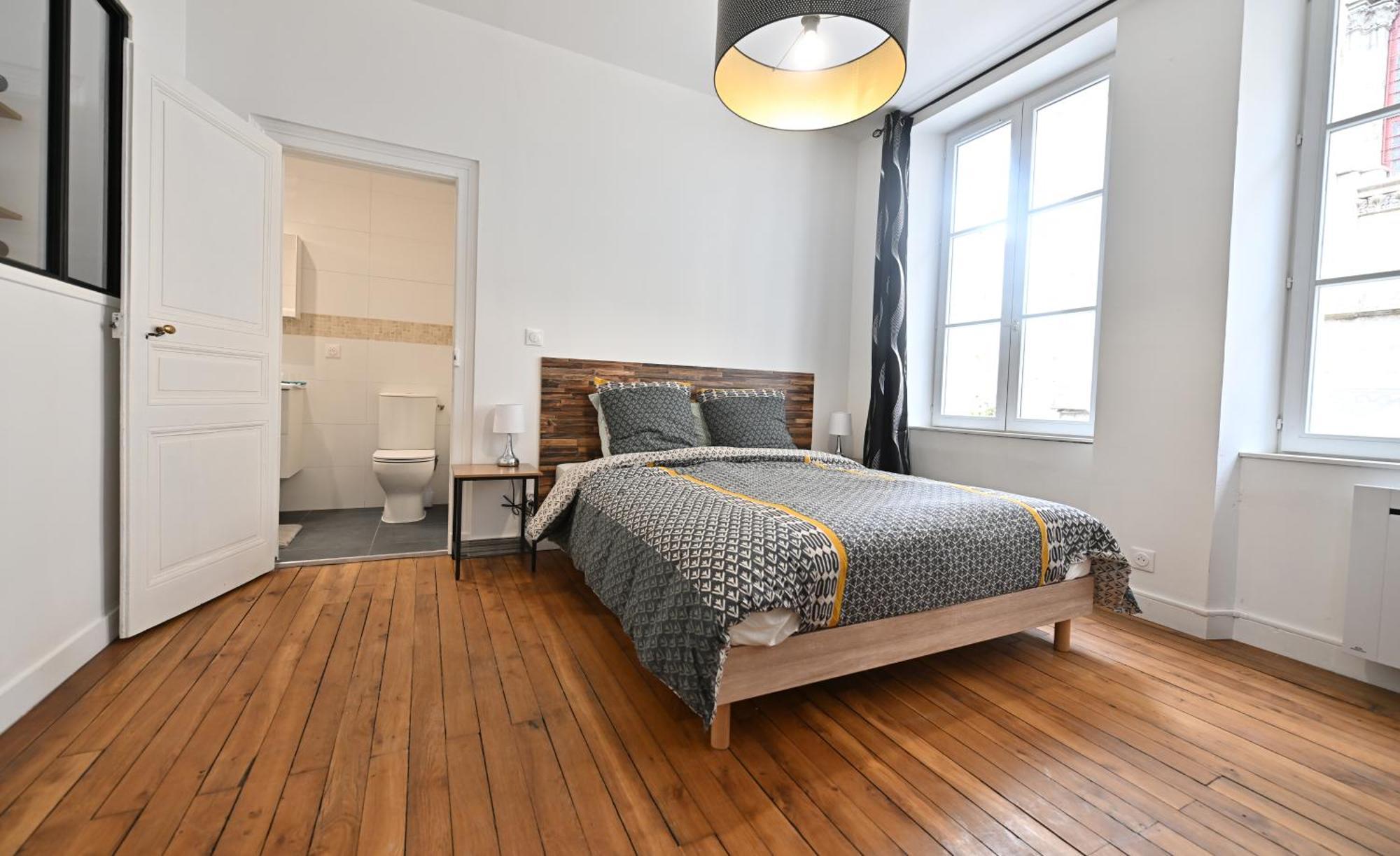 3 Appartements Premium Au Pied De La Cathedrale - Hypercentre Sens Camera foto